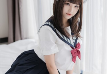 91chigua情感解码：捕捉明星私会时那句低语中透露的秘密情感，让人心动